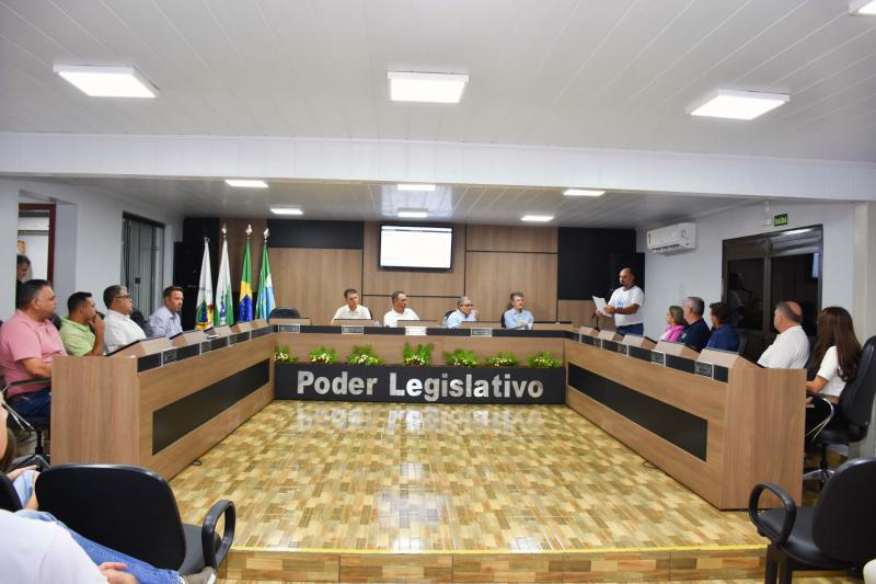 Proteção à vida e desenvolvimento de Laranjeiras do Sul foram os principais temas da sessão de segunda-feira, 17